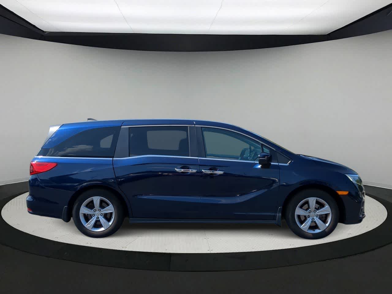 Thumbnail: 2018 Honda Odyssey - 9