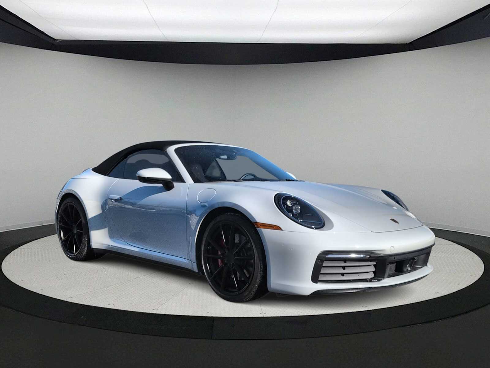Thumbnail: 2020 Porsche 911 - 2