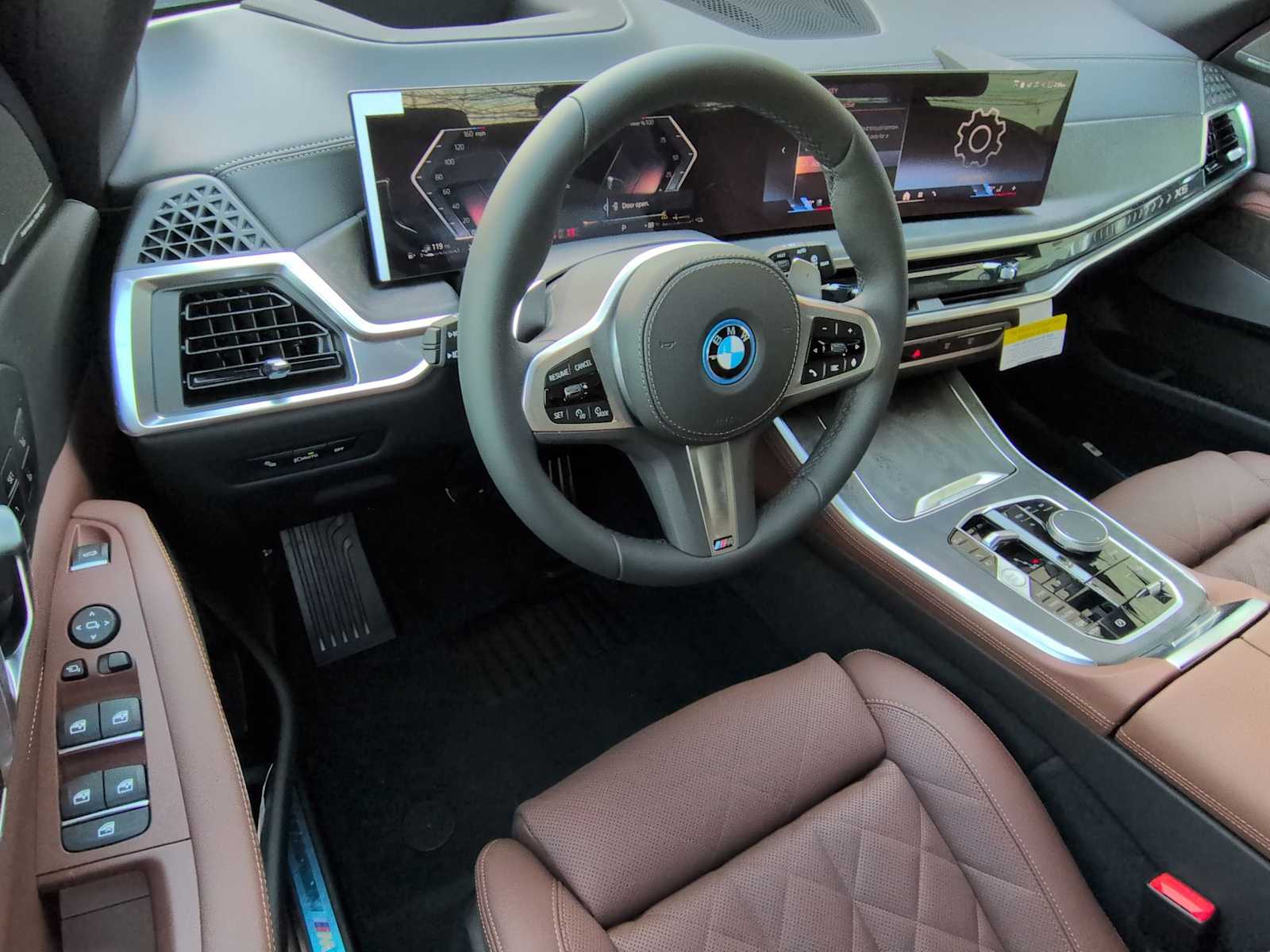 Thumbnail: 2026 BMW X5 - 10