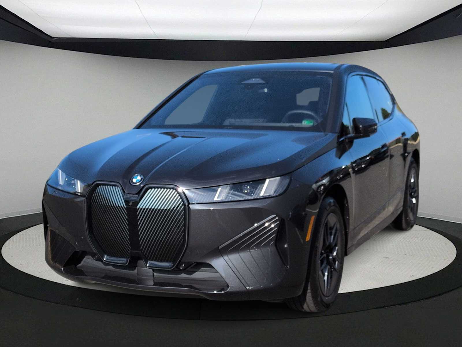 Thumbnail: 2026 BMW iX - 4