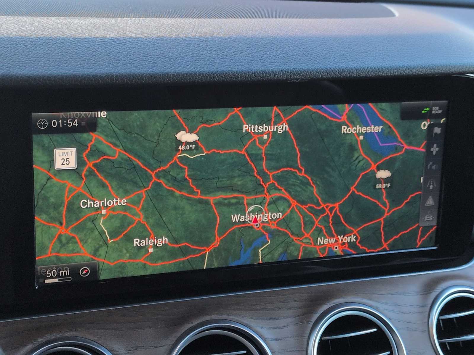 Thumbnail: 2017 Mercedes-Benz E-Class - 31