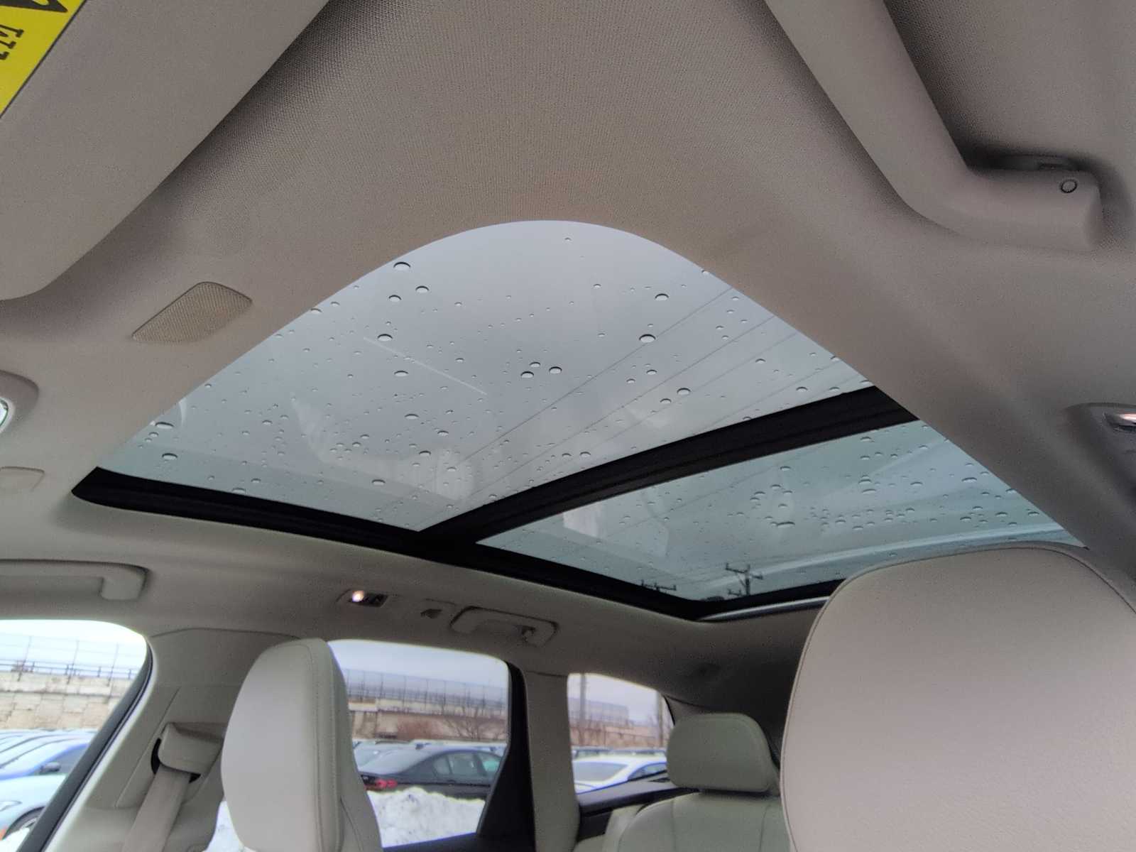 Thumbnail: 2020 Volvo XC60 - 19