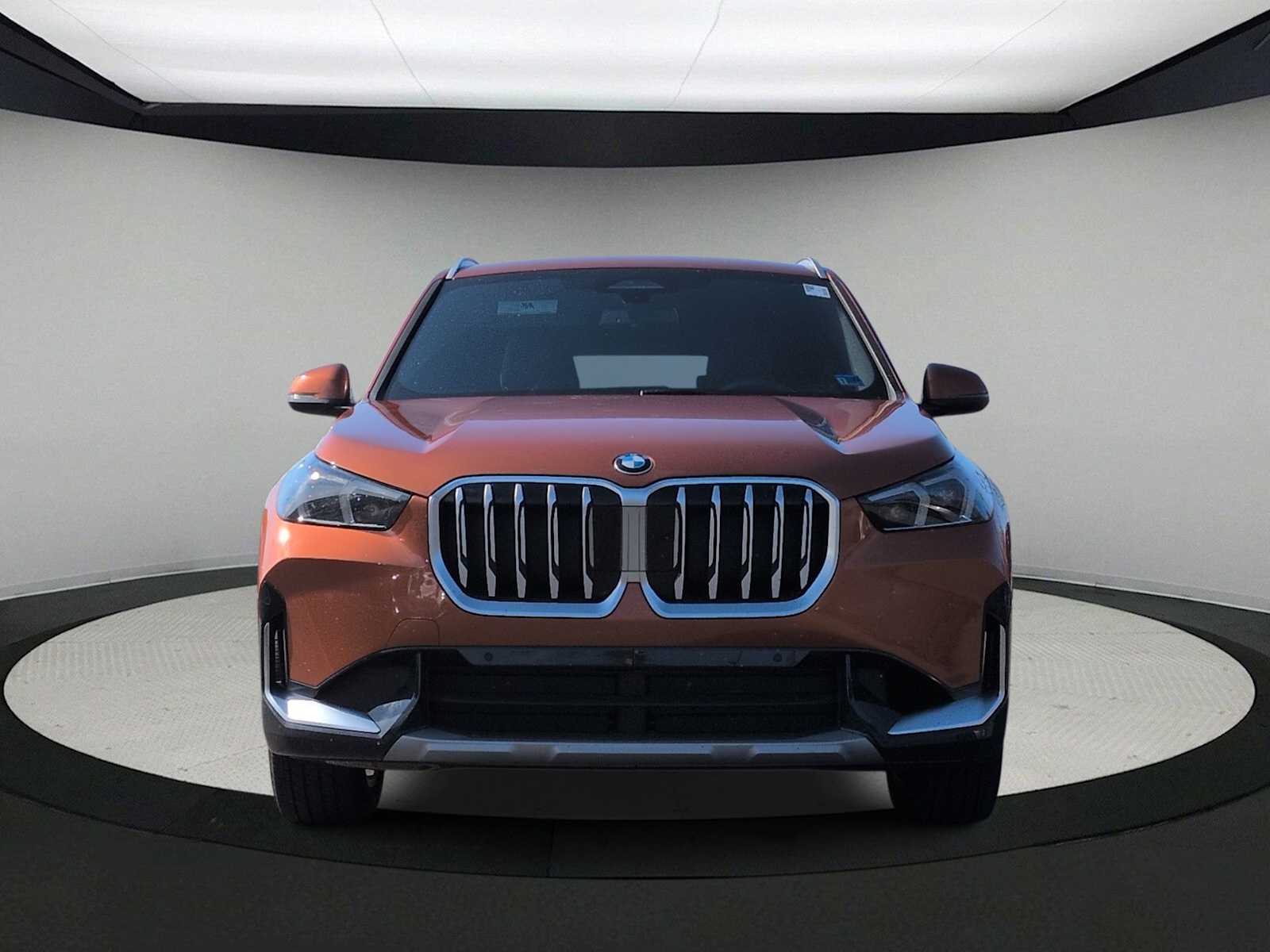 Thumbnail: 2025 BMW X1 - 3