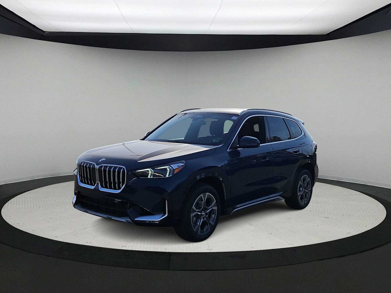 Thumbnail: 2026 BMW X1 - 4