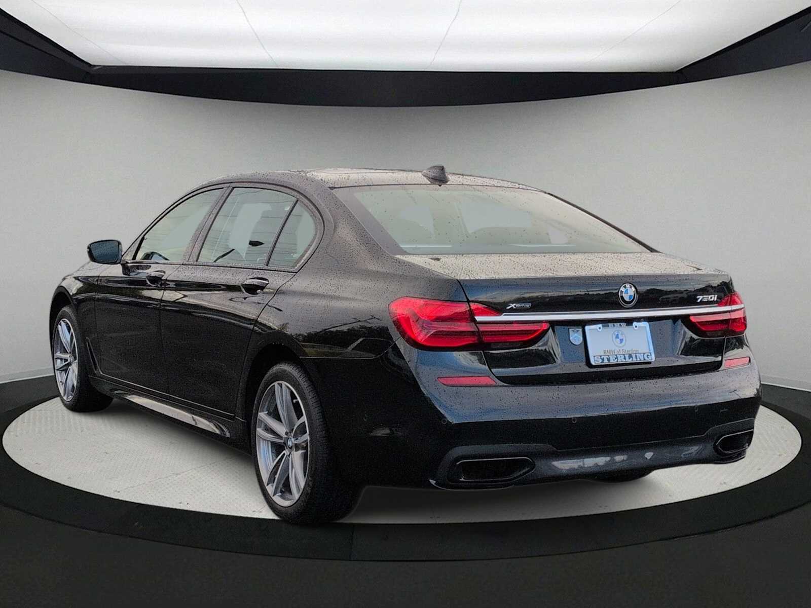 Thumbnail: 2016 BMW 7 Series - 6