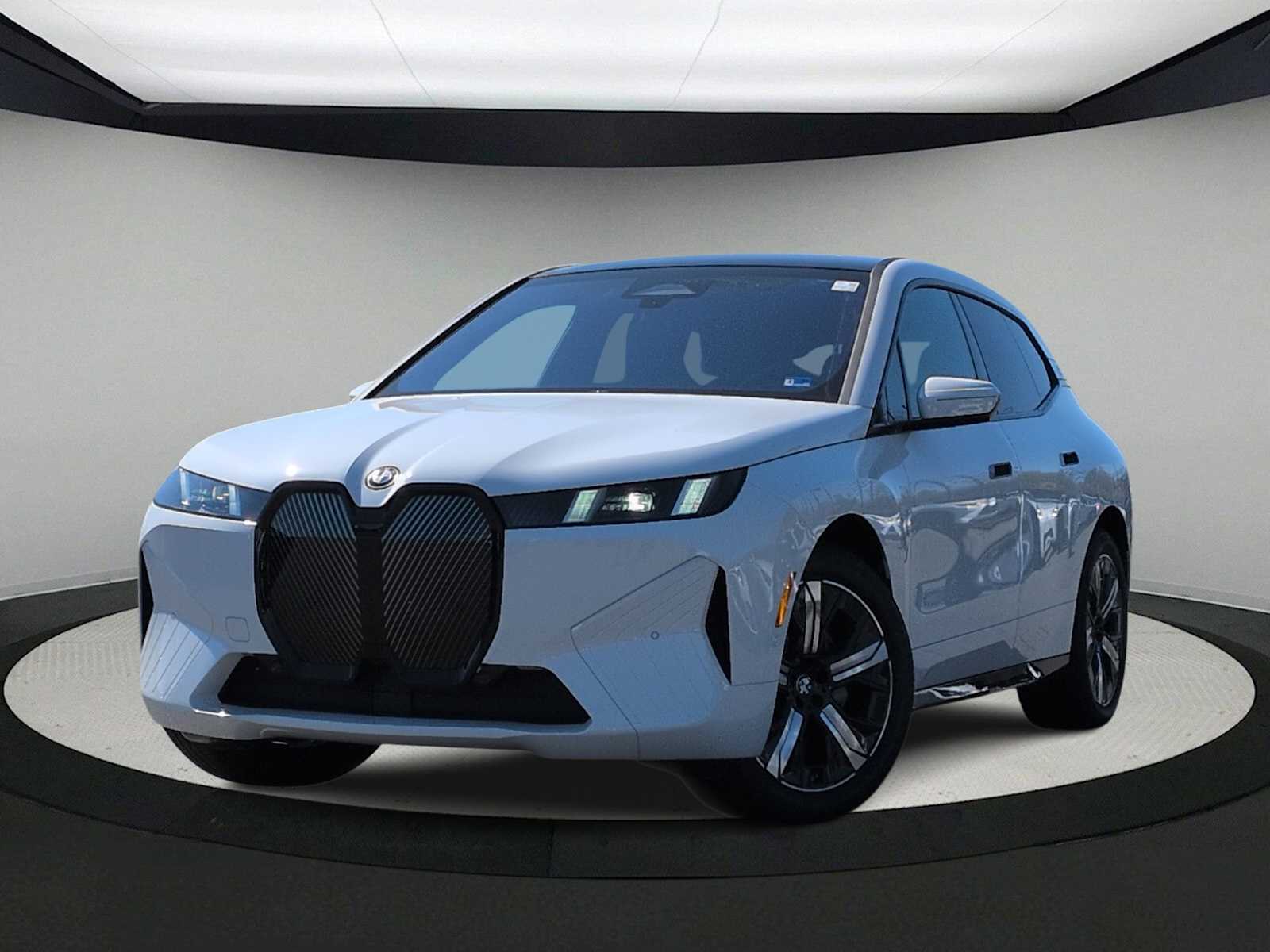 Thumbnail: 2026 BMW iX - 1