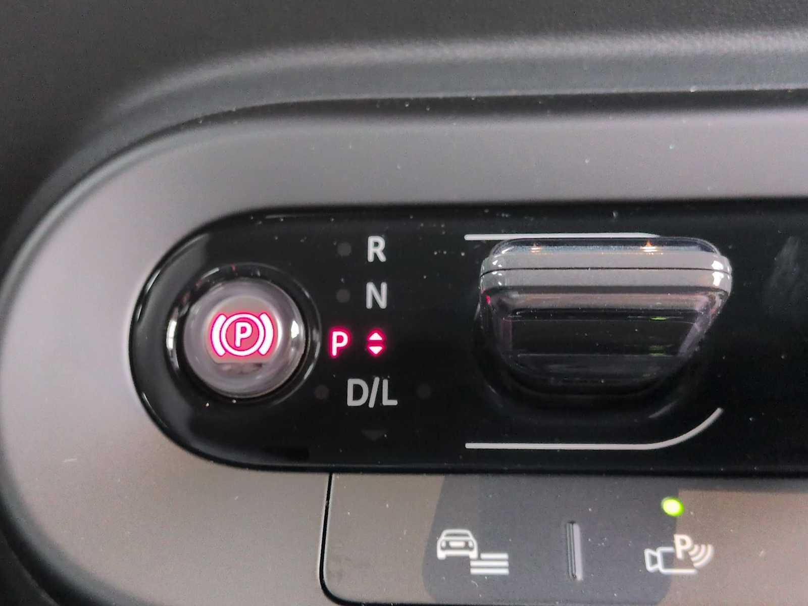 Thumbnail: 2026 MINI Cooper Convertible - 32