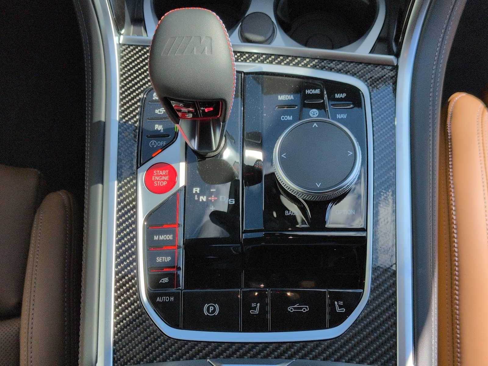 Thumbnail: 2025 BMW M8 - 34