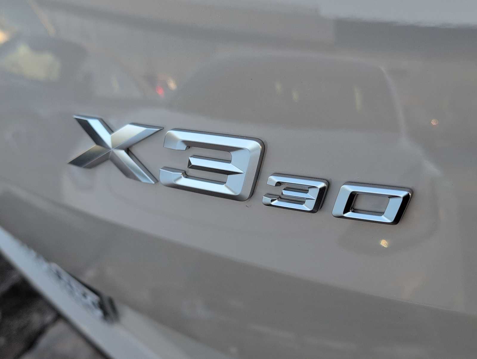 Thumbnail: 2026 BMW X3 - 13
