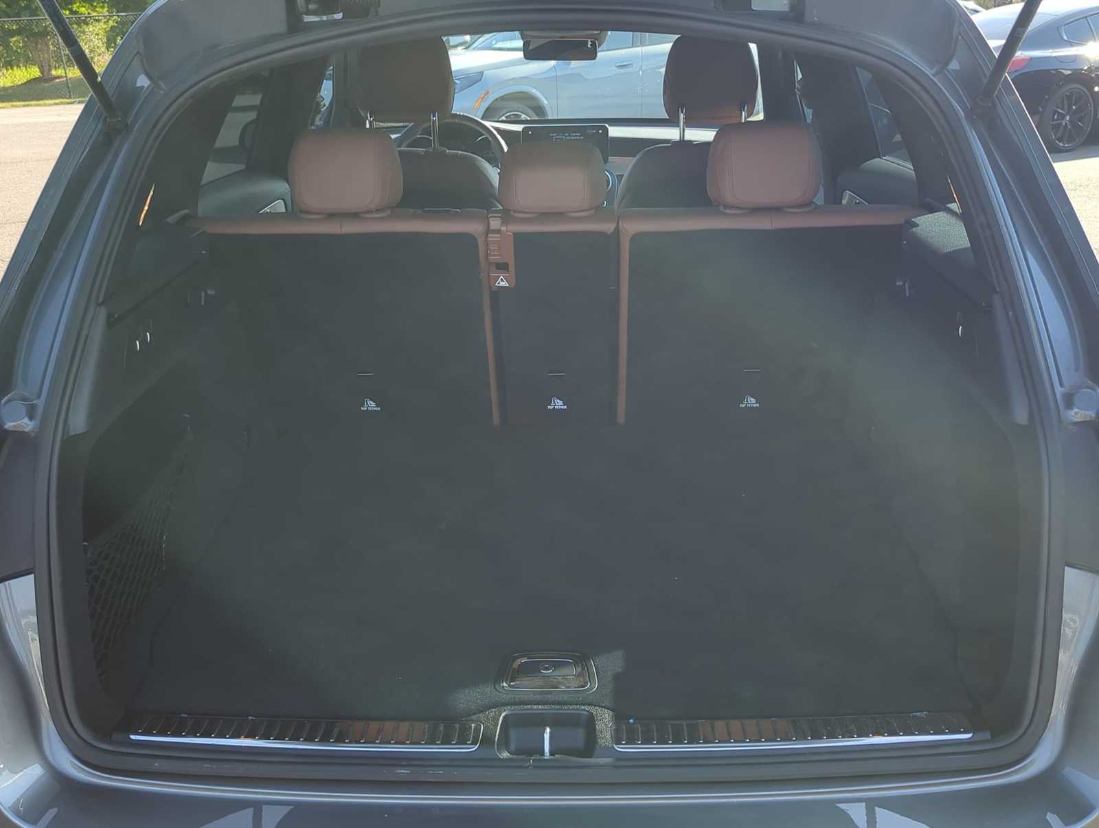 Thumbnail: 2022 Mercedes-Benz GLC - 34