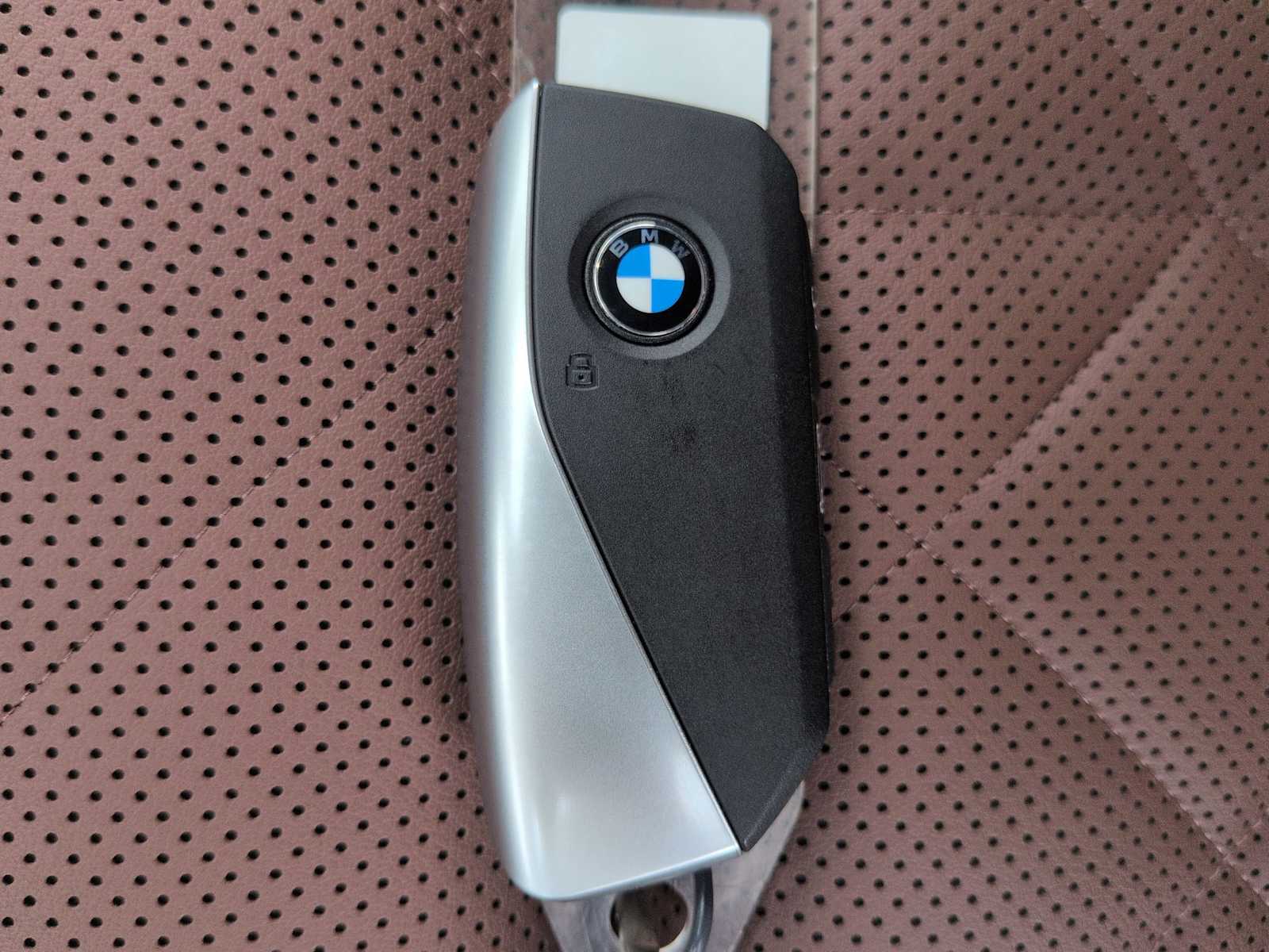 Thumbnail: 2026 BMW X5 - 37