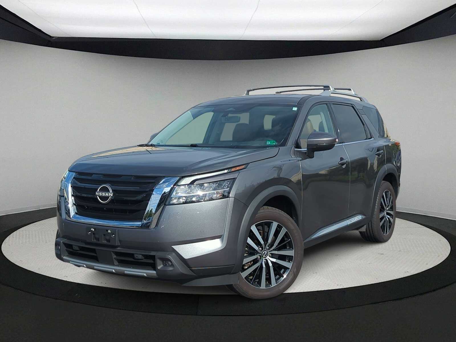 Thumbnail: 2023 Nissan Pathfinder - 1