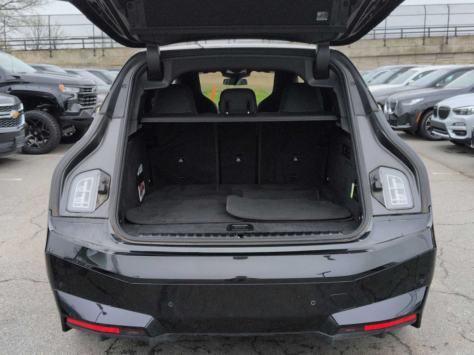 Thumbnail: 2023 BMW iX - 35