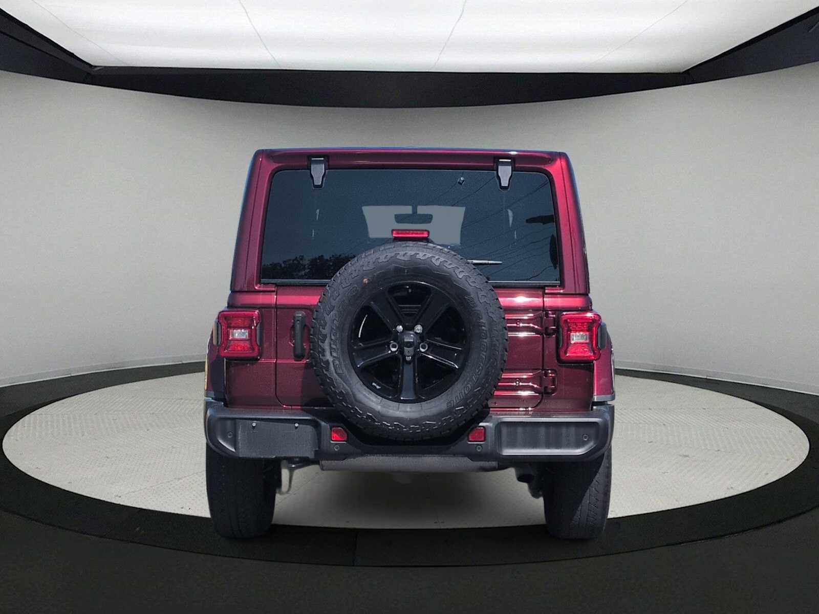 Thumbnail: 2021 Jeep Wrangler - 7