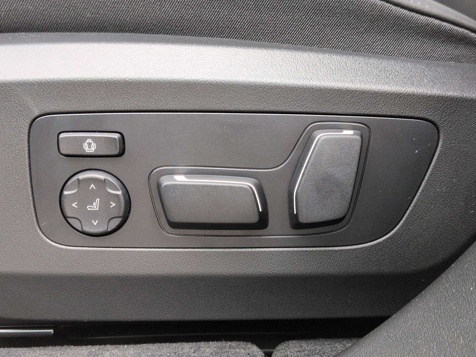 Thumbnail: 2026 BMW X3 - 18