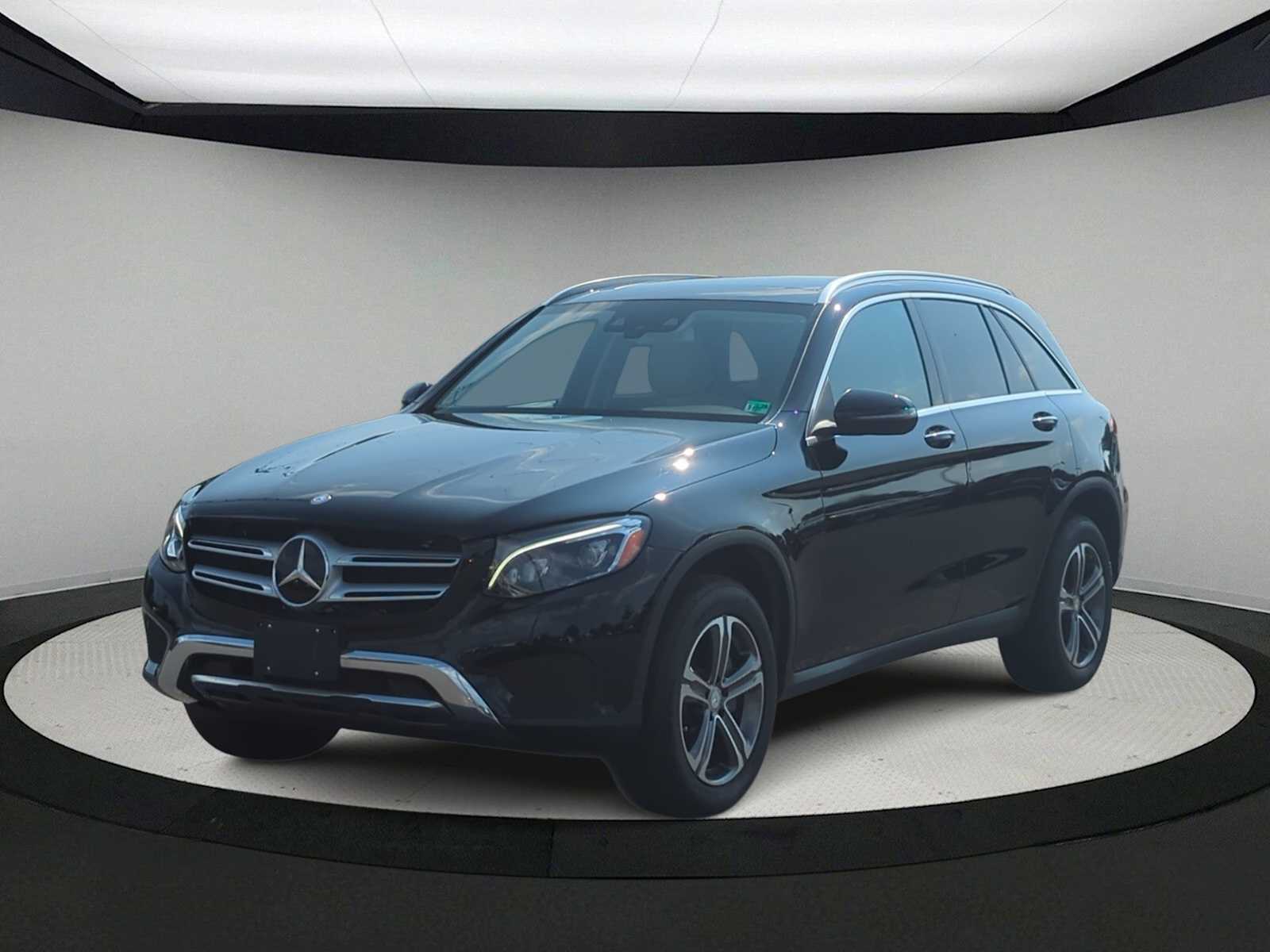 Thumbnail: 2016 Mercedes-Benz GLC - 4