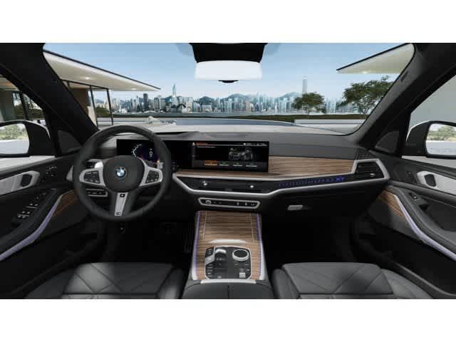 Thumbnail: 2027 BMW X7 - 10