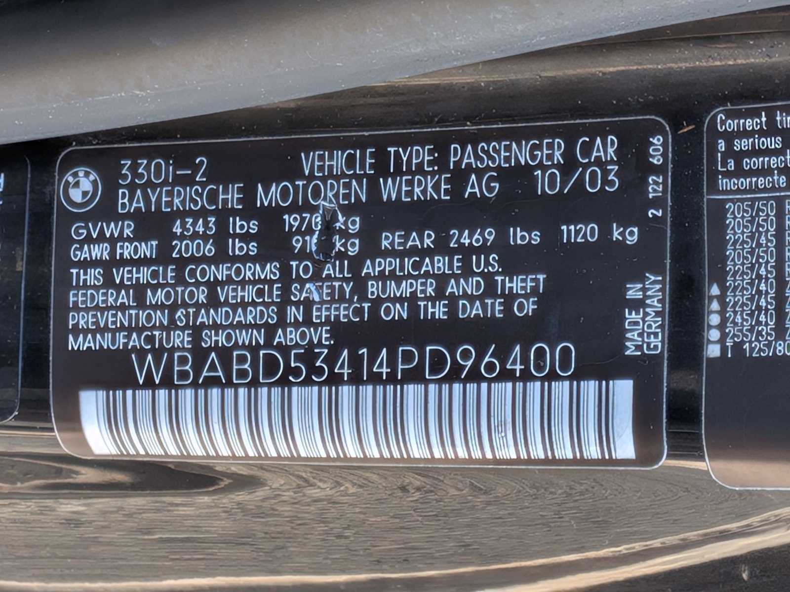 Thumbnail: 2004 BMW 3 Series - 31