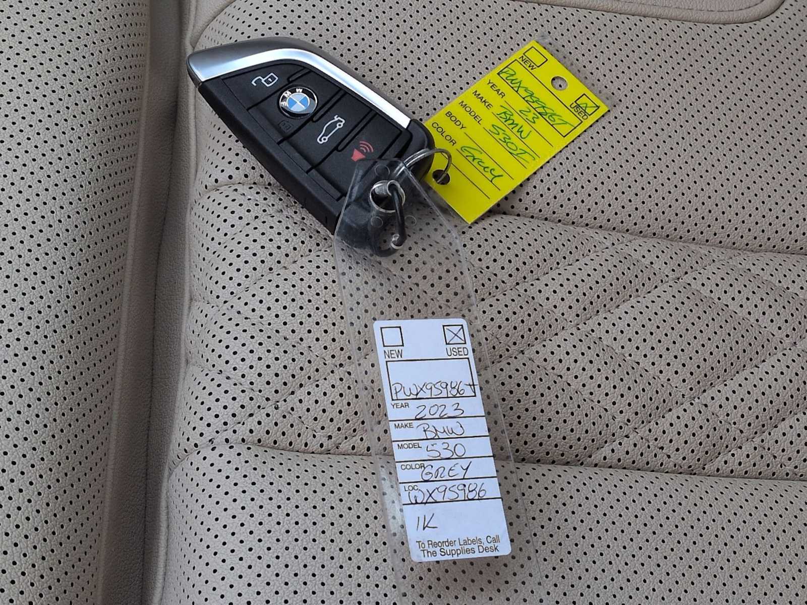 Thumbnail: 2023 BMW 5 Series - 34