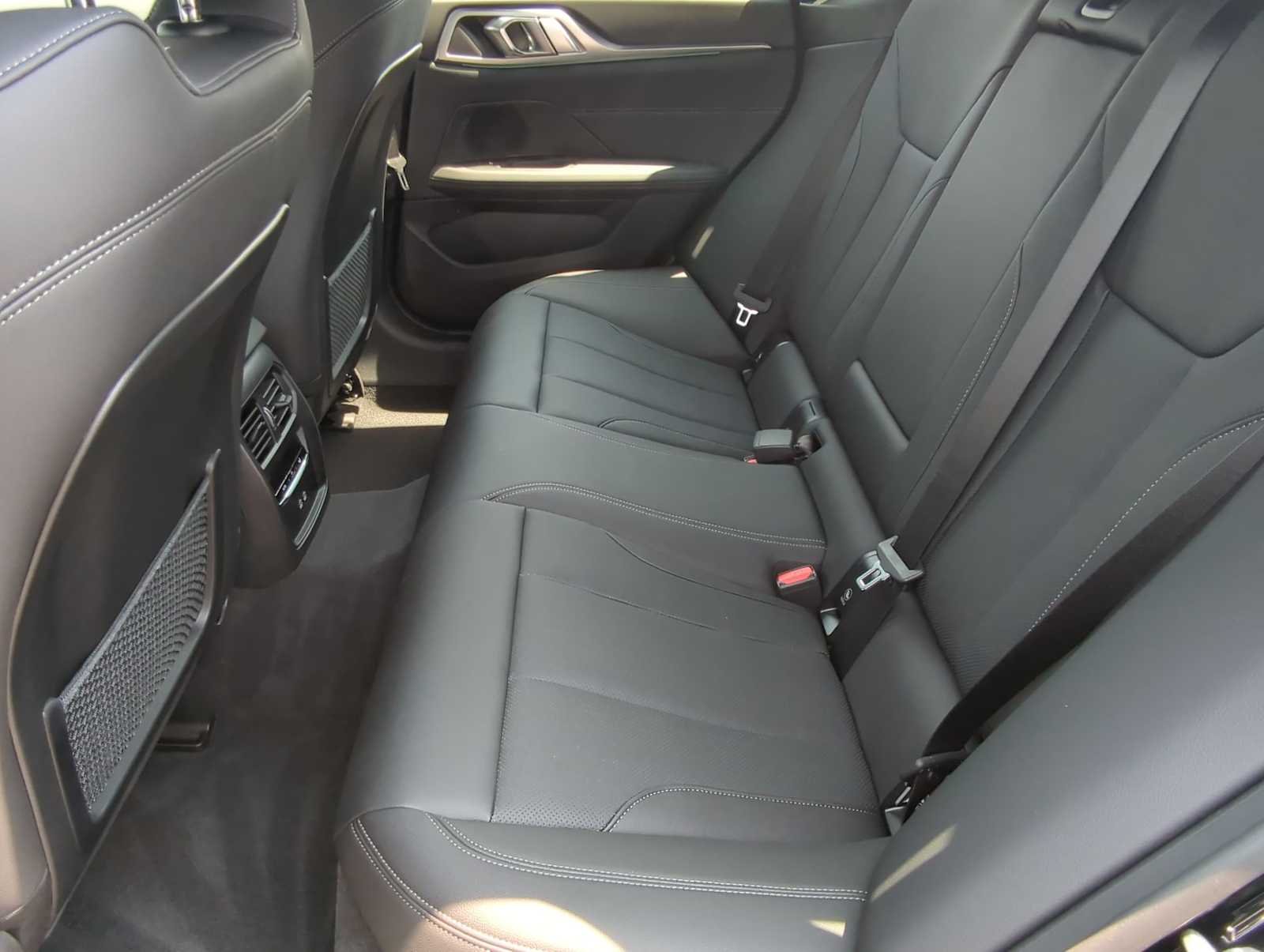 2024 BMW i4 eDrive40 20