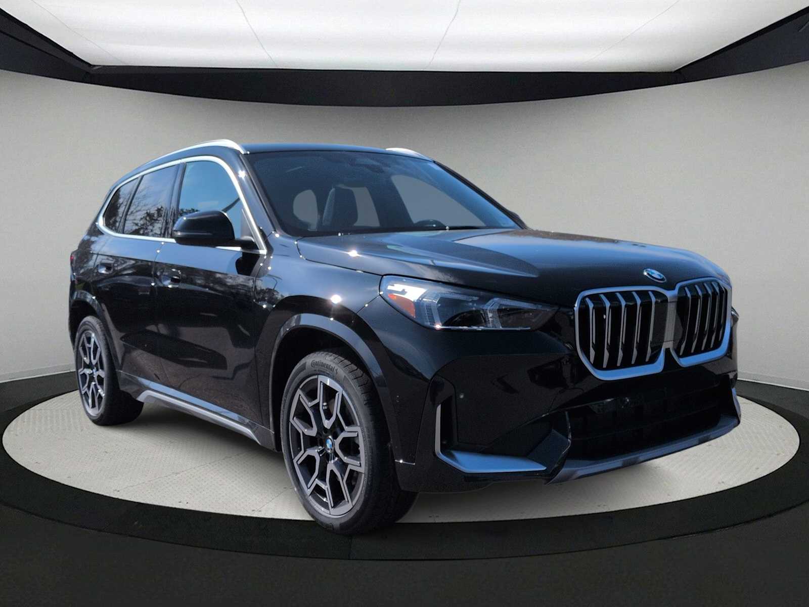Thumbnail: 2026 BMW X1 - 2