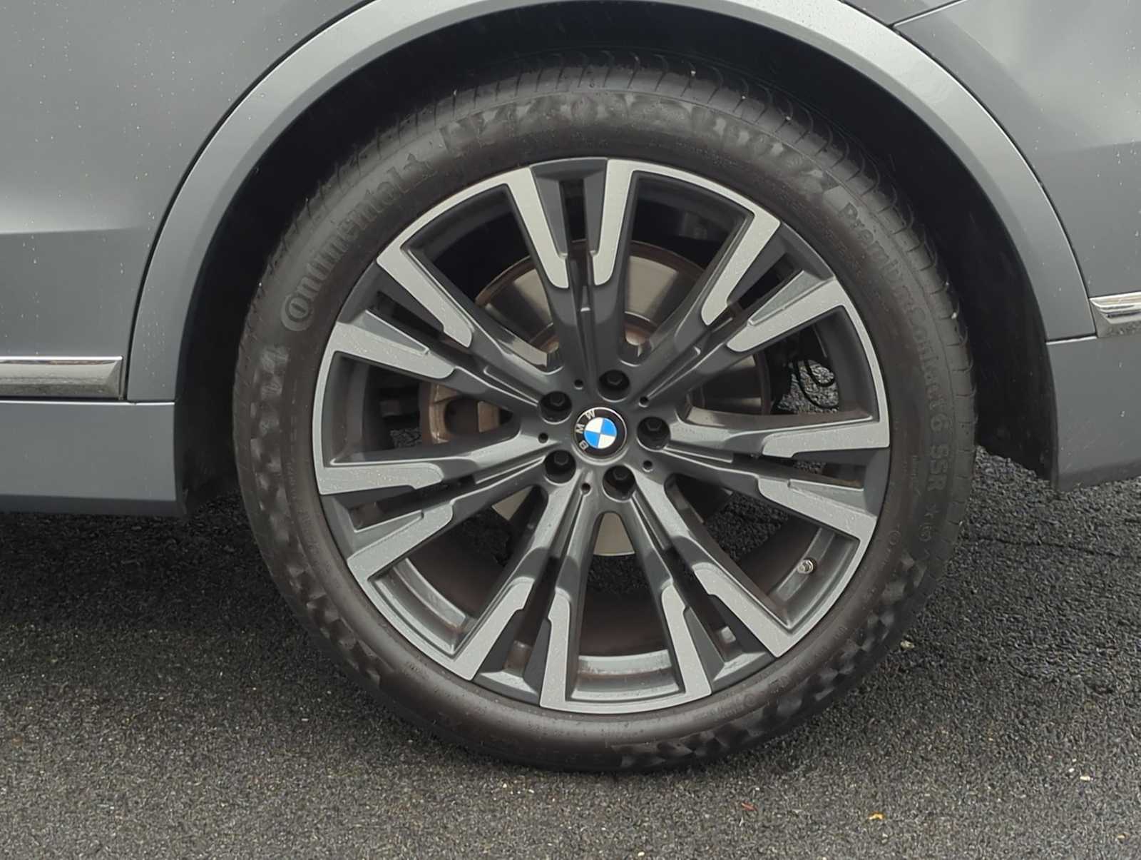 Thumbnail: 2023 BMW X7 - 14