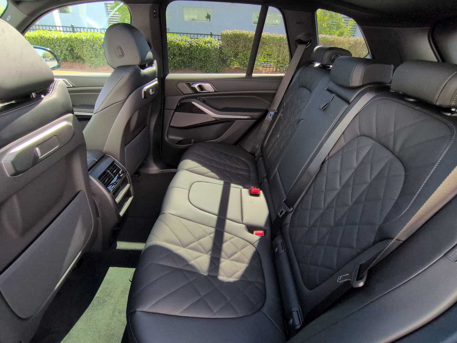 Thumbnail: 2026 BMW X5 - 21