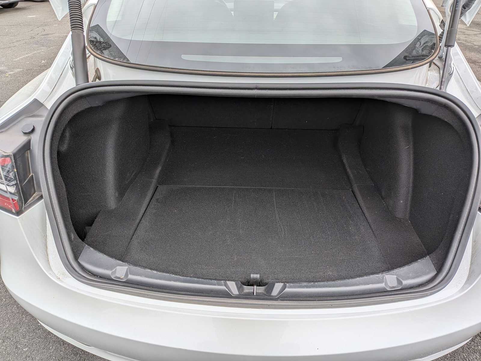 Thumbnail: 2023 Tesla Model 3 - 34