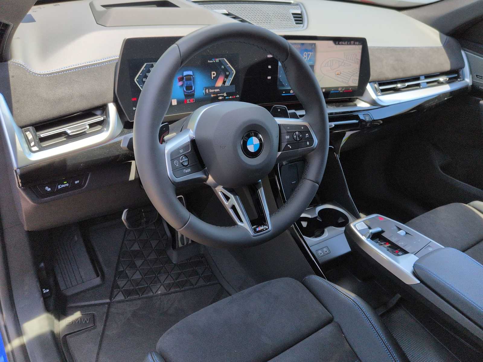 Thumbnail: 2026 BMW X2 - 10