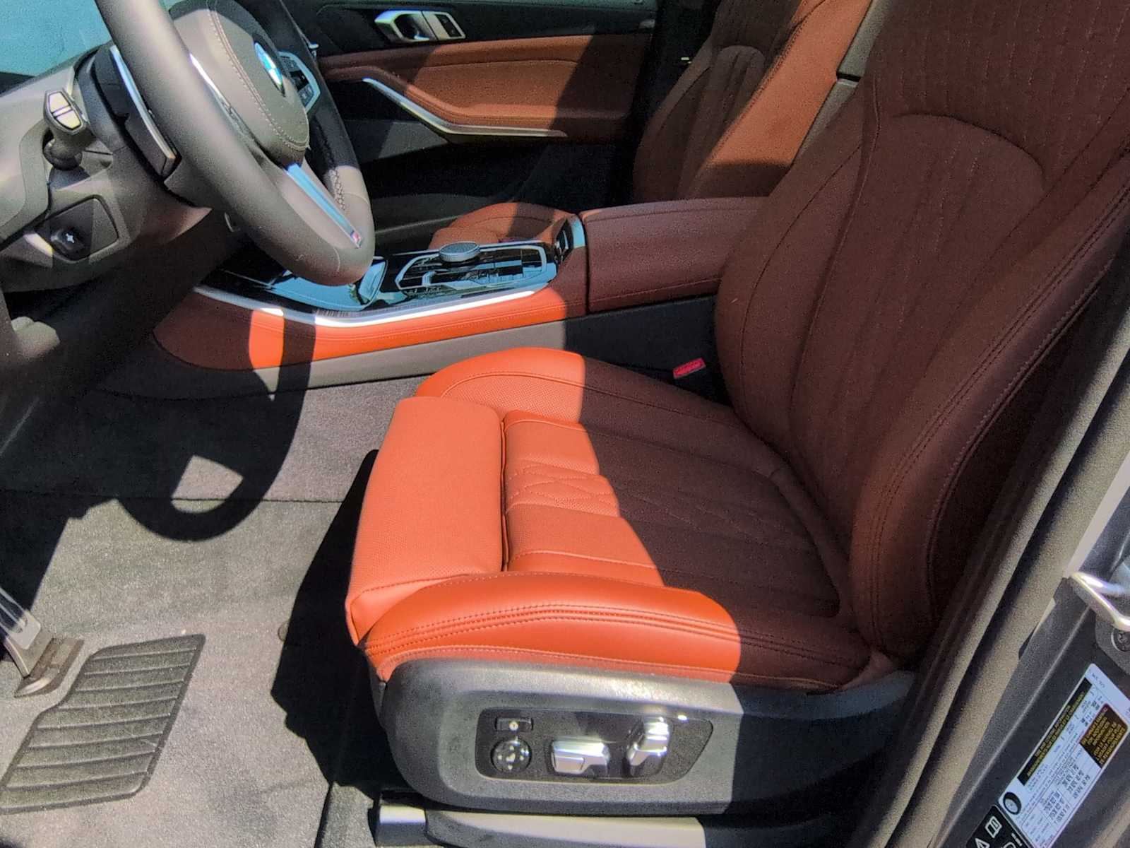 Thumbnail: 2026 BMW X5 - 17