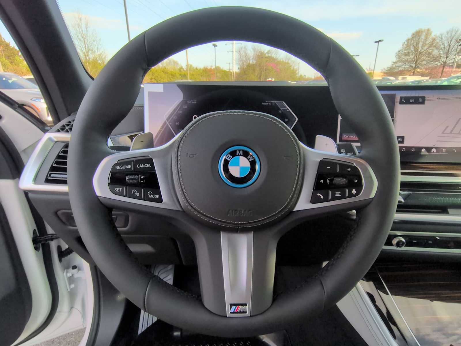 Thumbnail: 2026 BMW X5 - 25