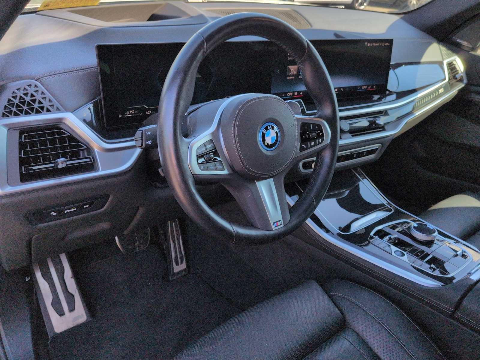 Thumbnail: 2024 BMW X5 - 10