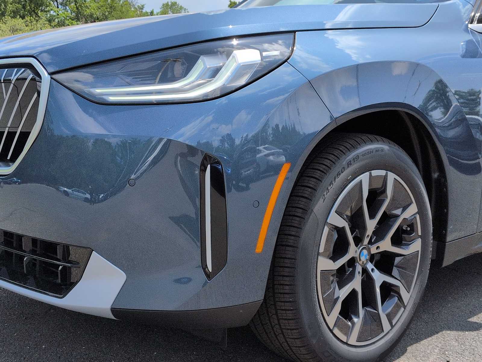 Thumbnail: 2026 BMW X3 - 11