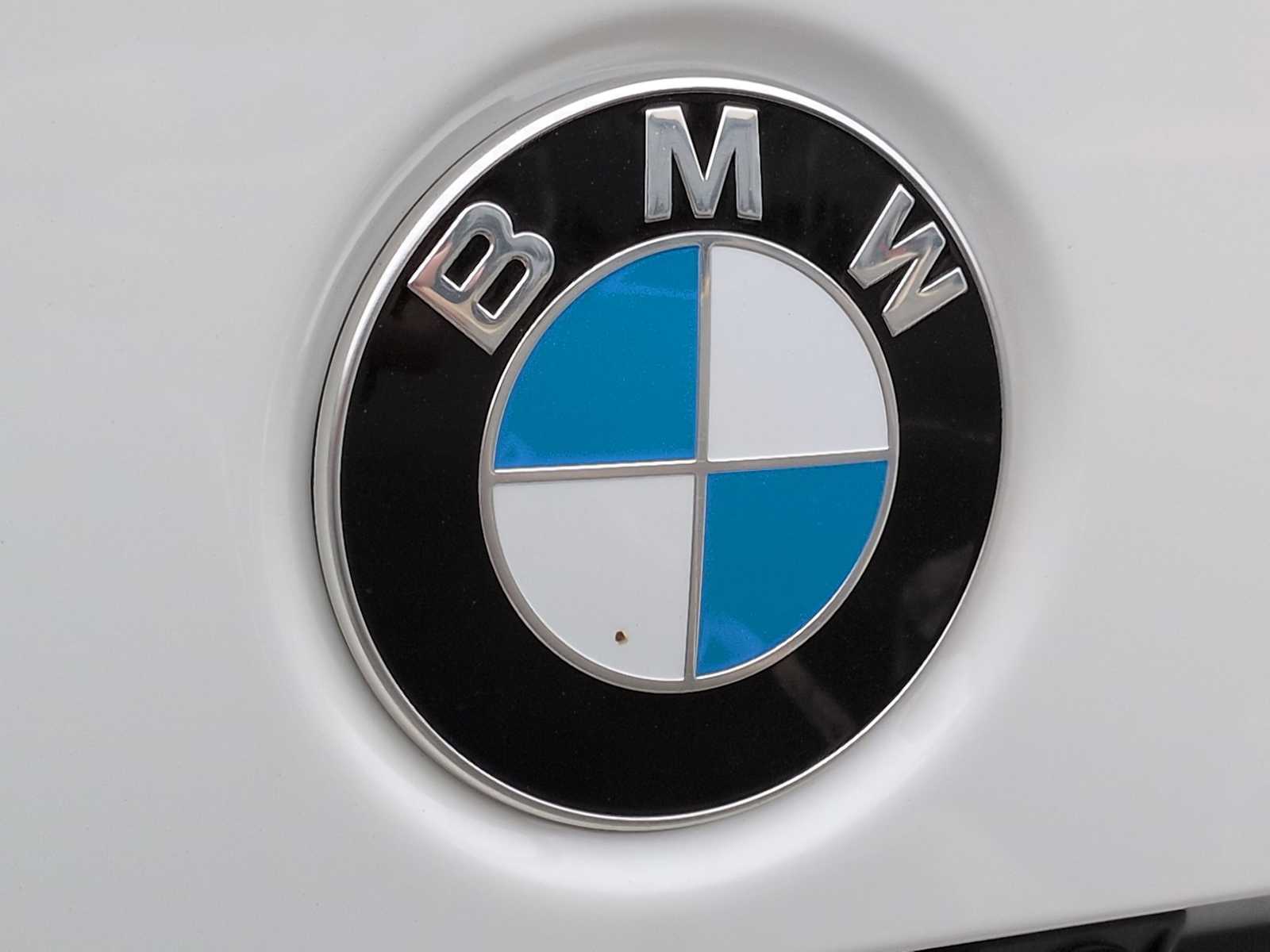 Thumbnail: 2026 BMW X1 - 12