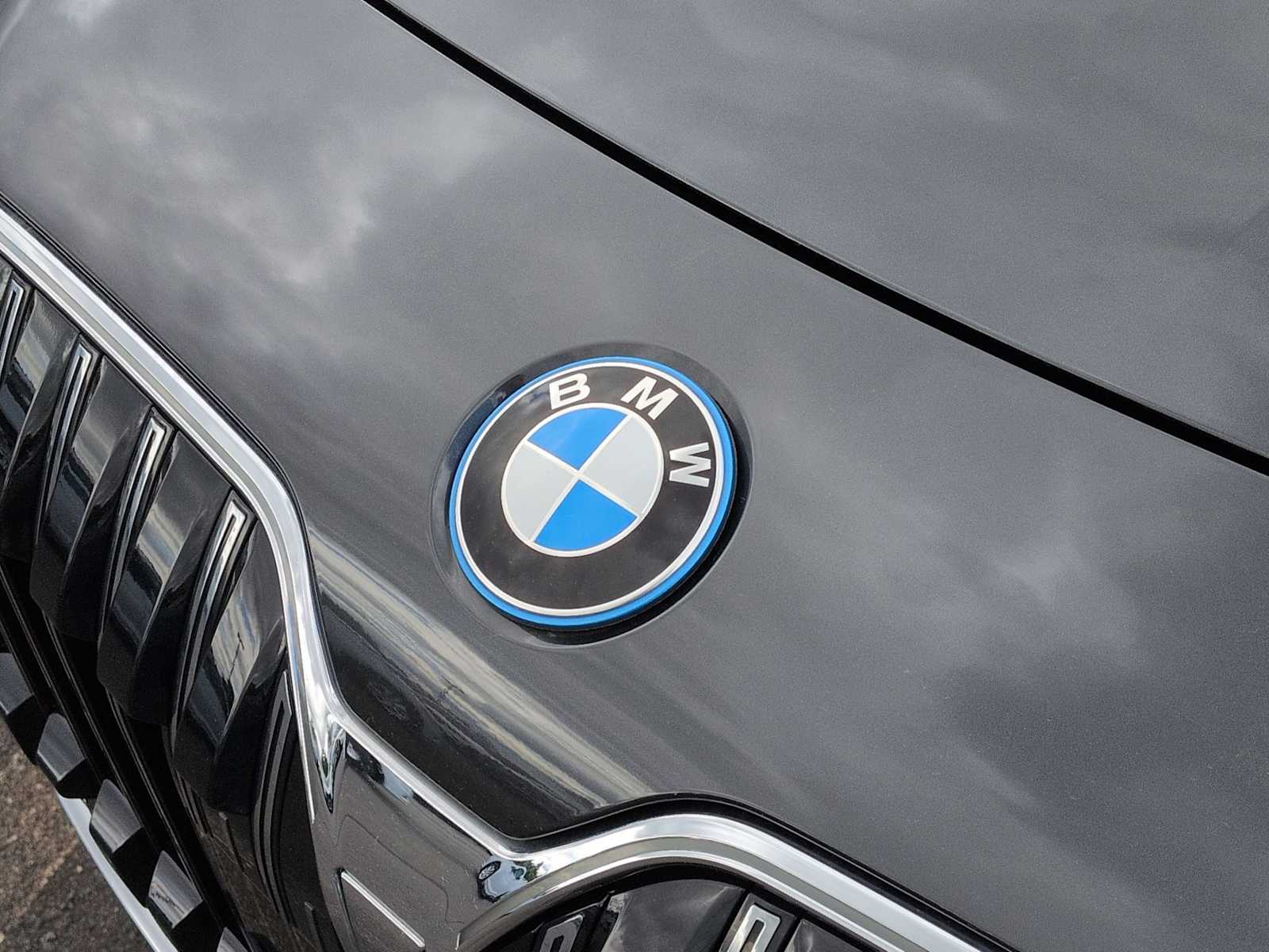 Thumbnail: 2025 BMW i7 - 12