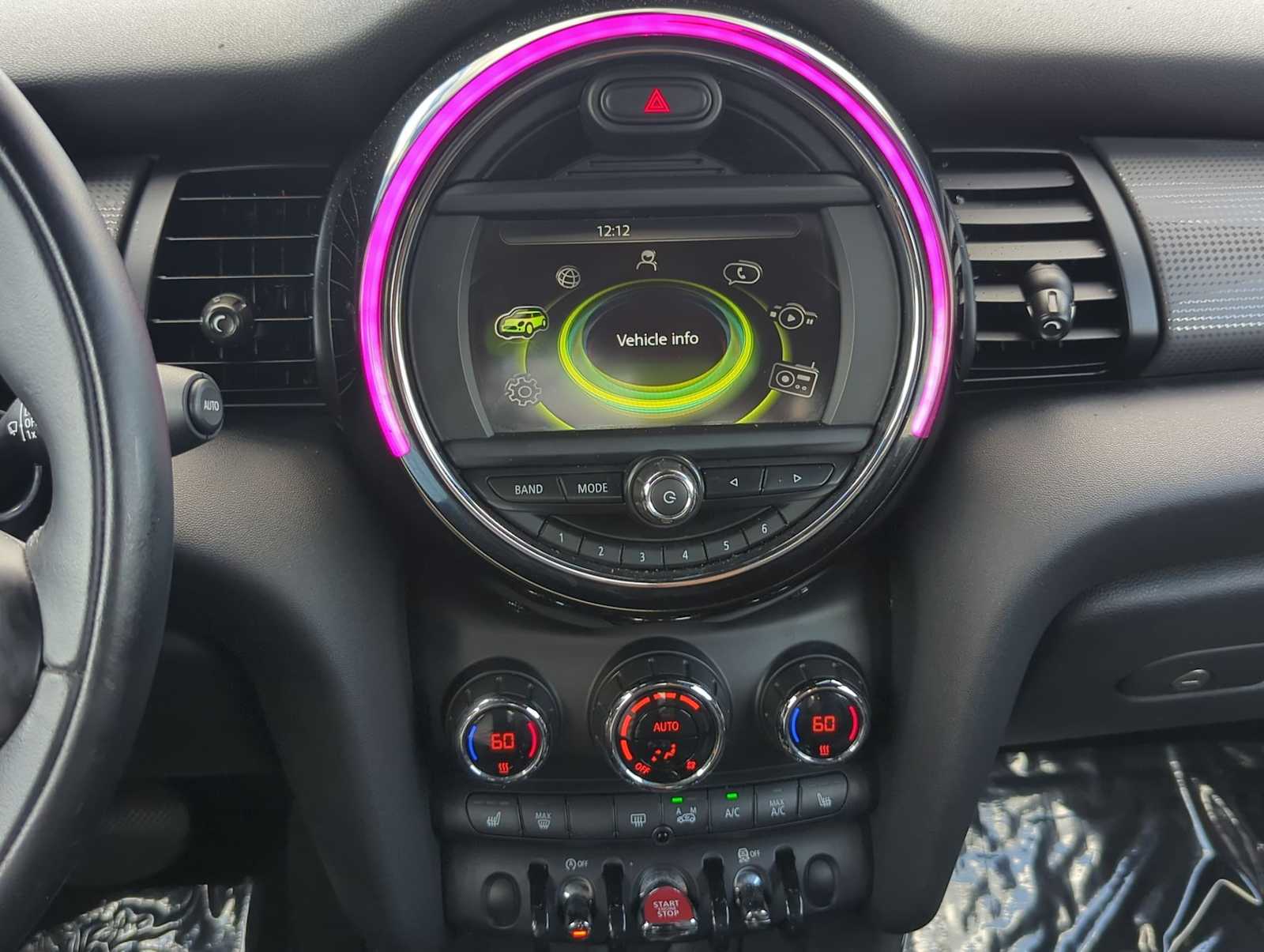 Thumbnail: 2016 MINI Cooper Convertible - 27