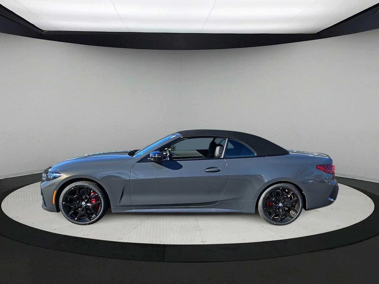 Thumbnail: 2026 BMW 4 Series - 5