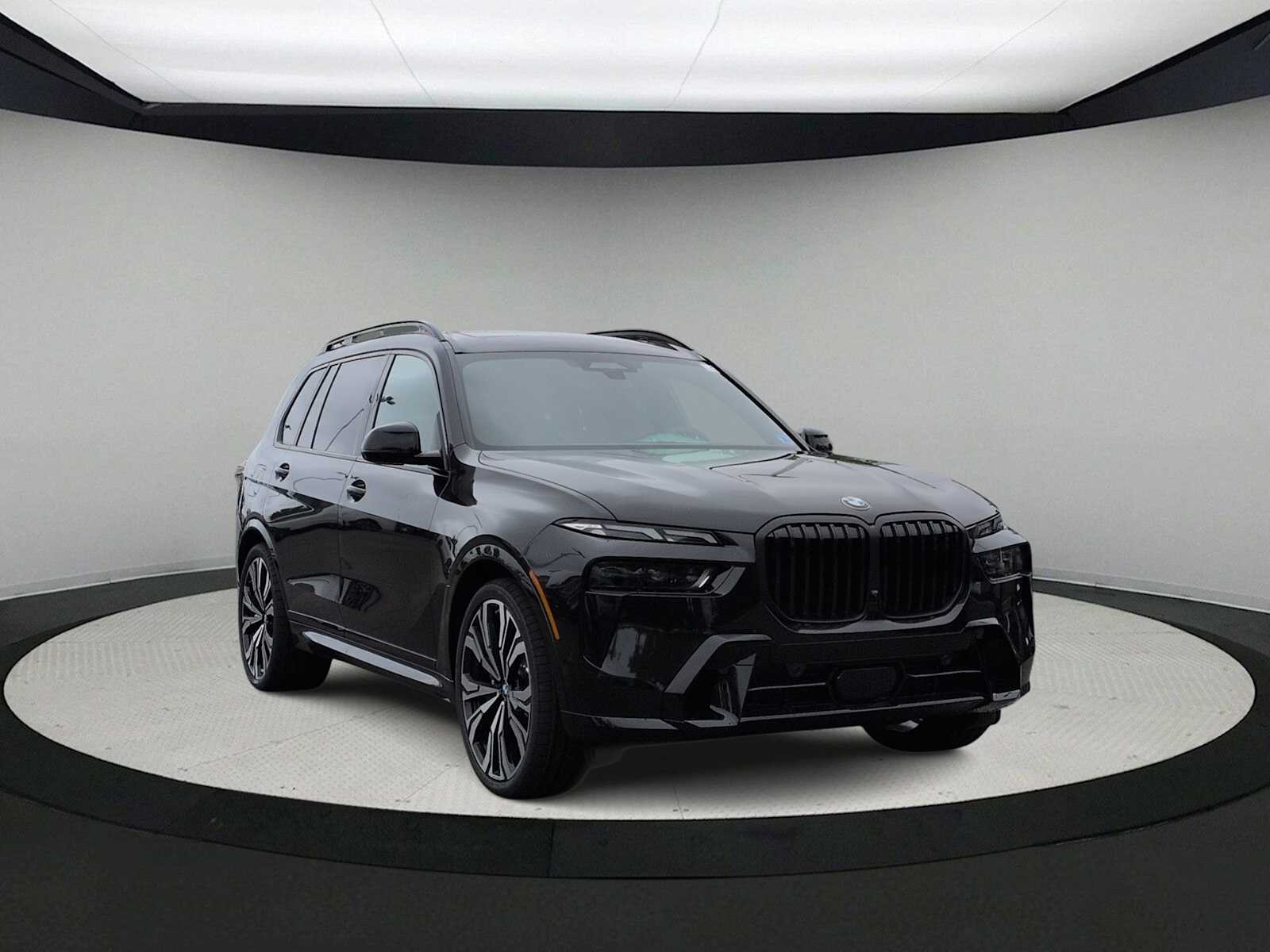 Thumbnail: 2027 BMW X7 - 2