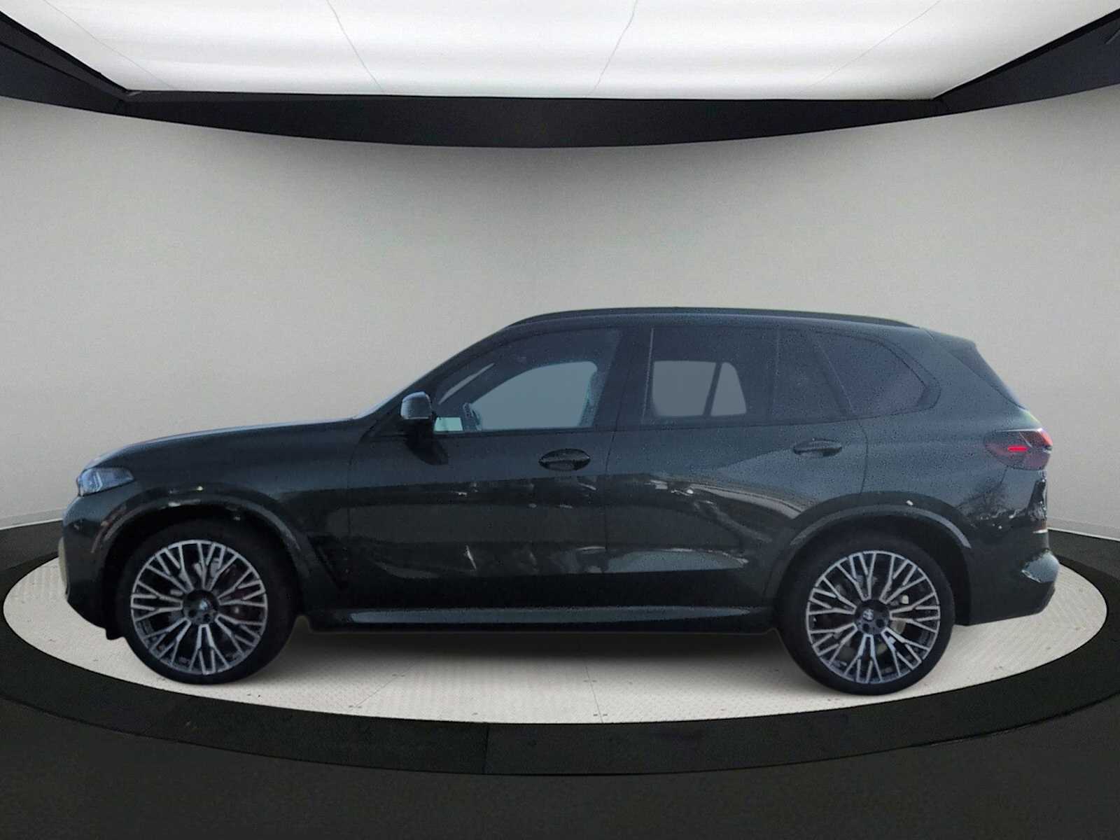 Thumbnail: 2026 BMW X5 - 5