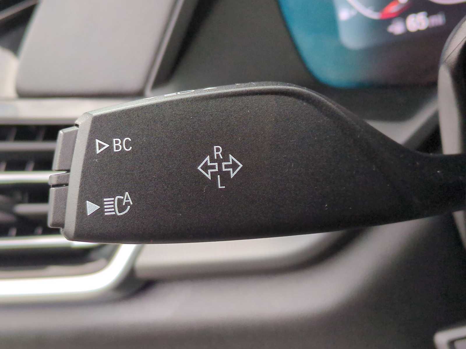 Thumbnail: 2023 BMW X6 - 29