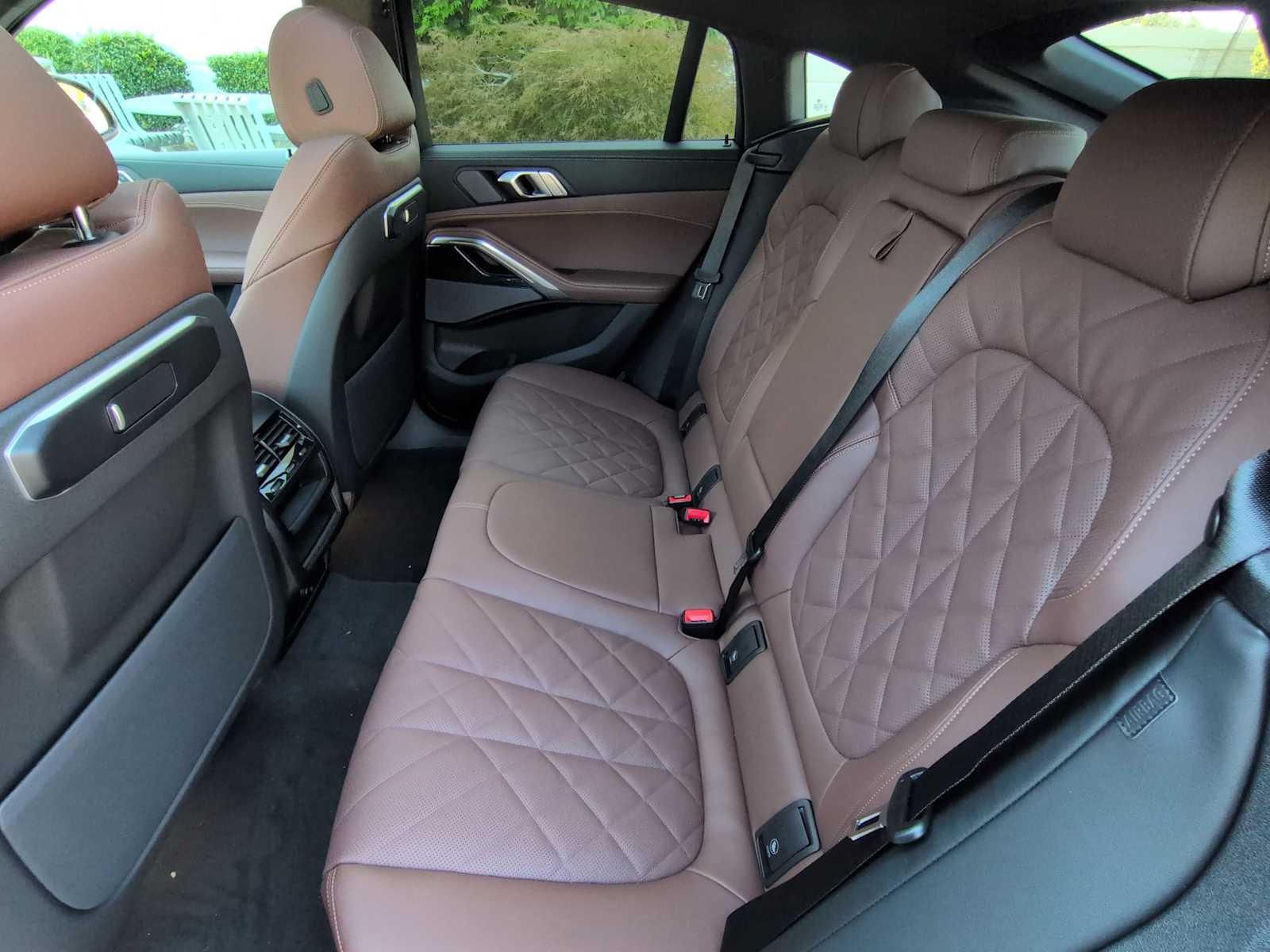 Thumbnail: 2026 BMW X6 - 21