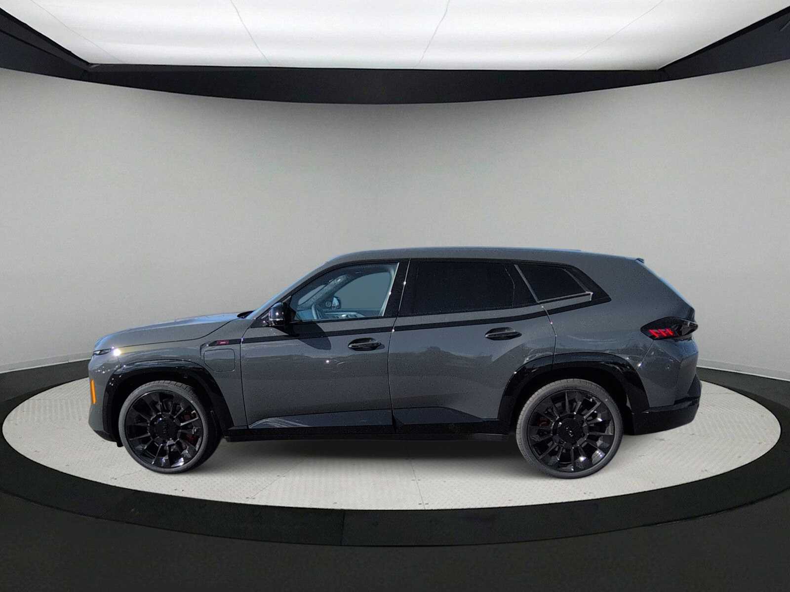 Thumbnail: 2026 BMW XM - 5