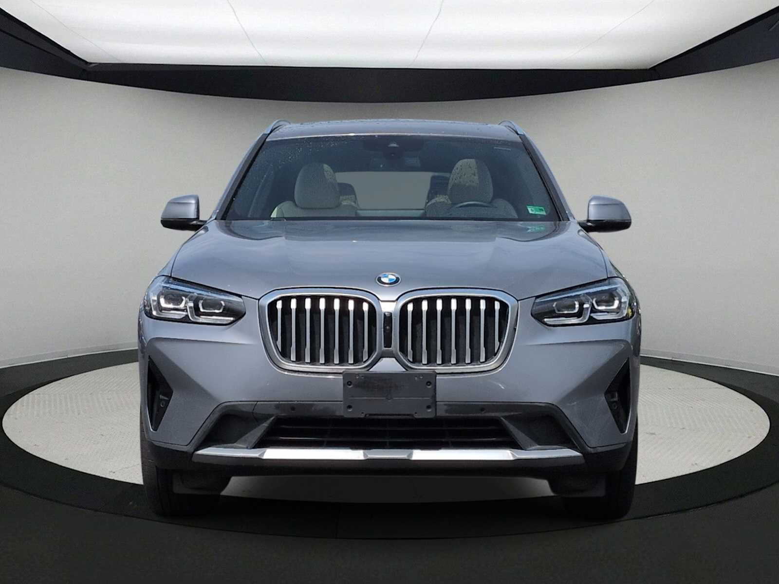 Thumbnail: 2023 BMW X3 - 3