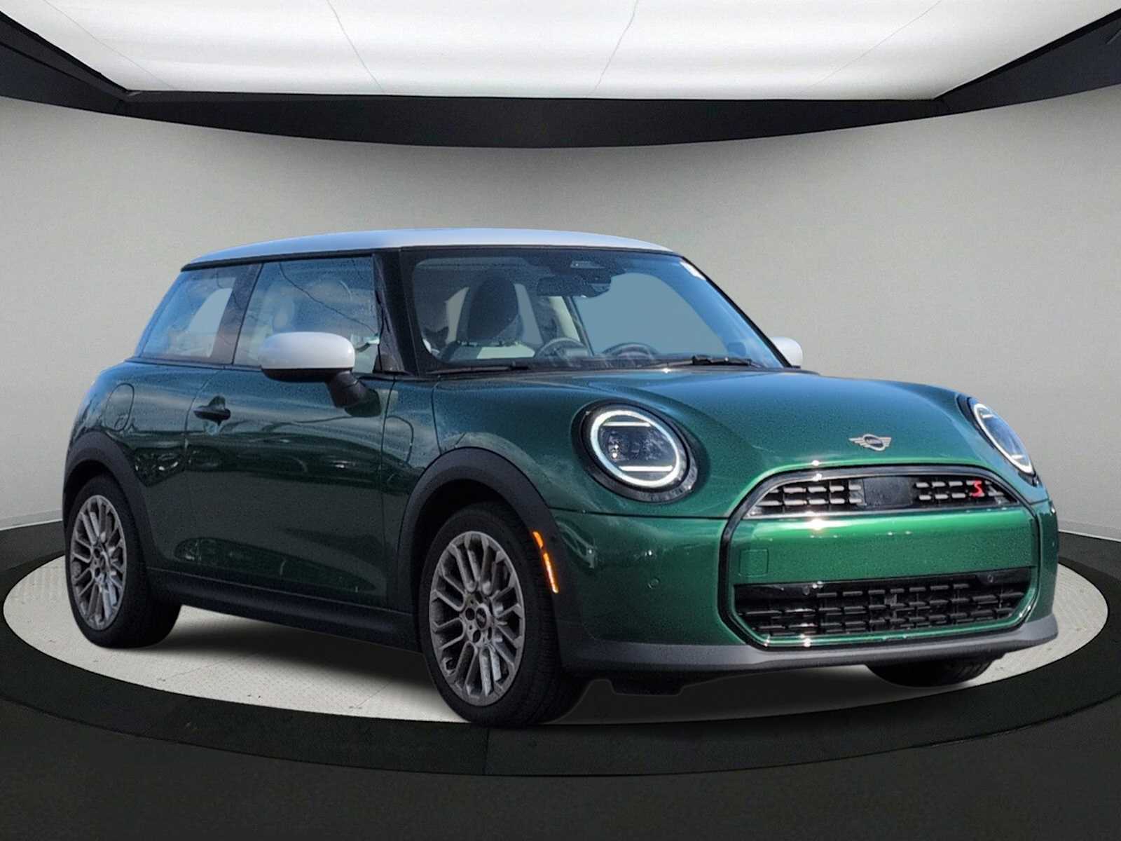 Thumbnail: 2025 MINI Cooper Hardtop - 2