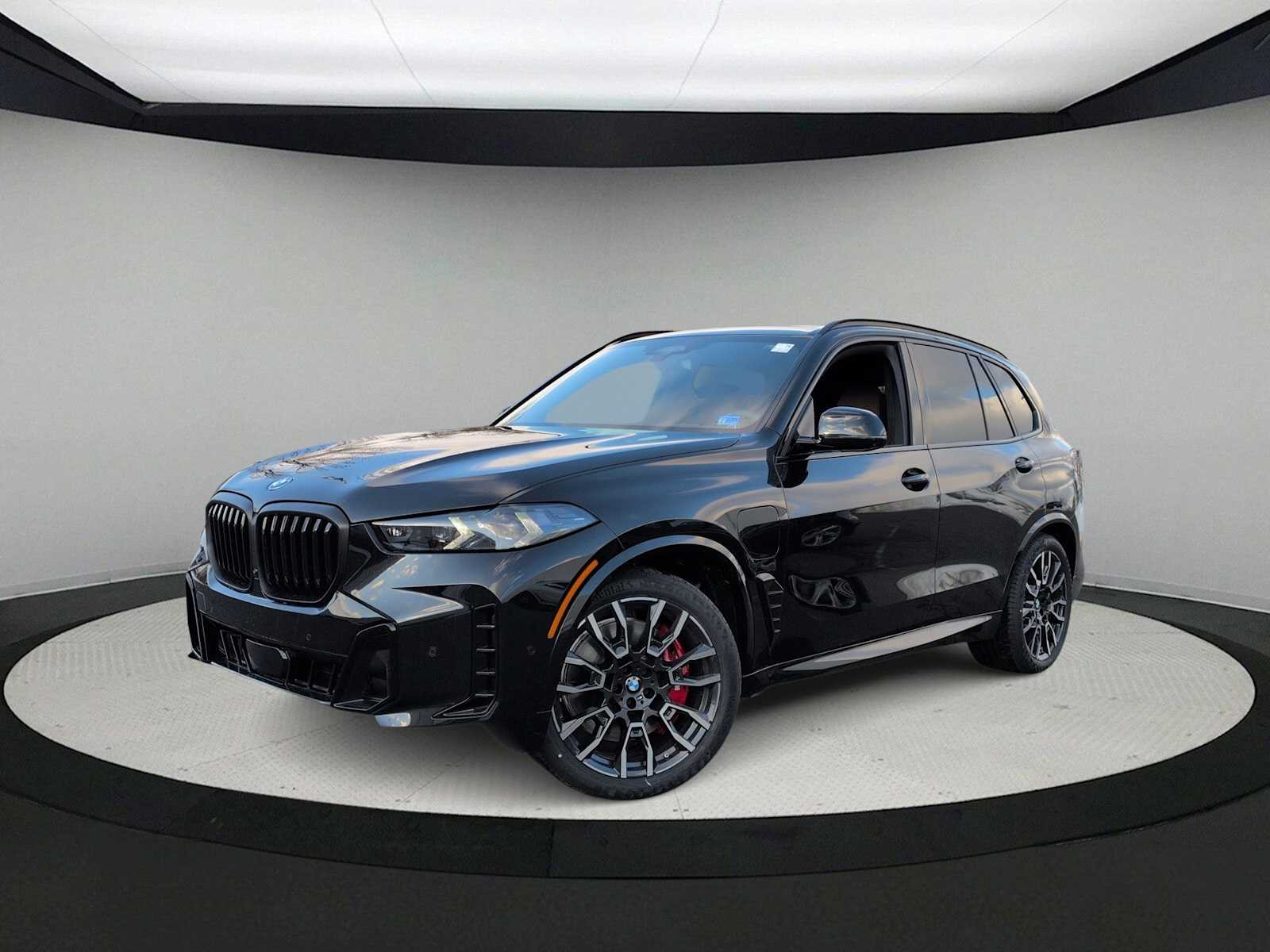 Thumbnail: 2026 BMW X5 - 1