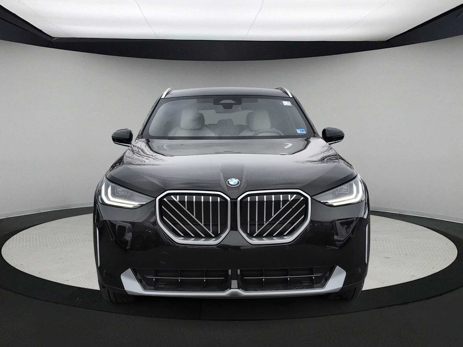 Thumbnail: 2026 BMW X3 - 3