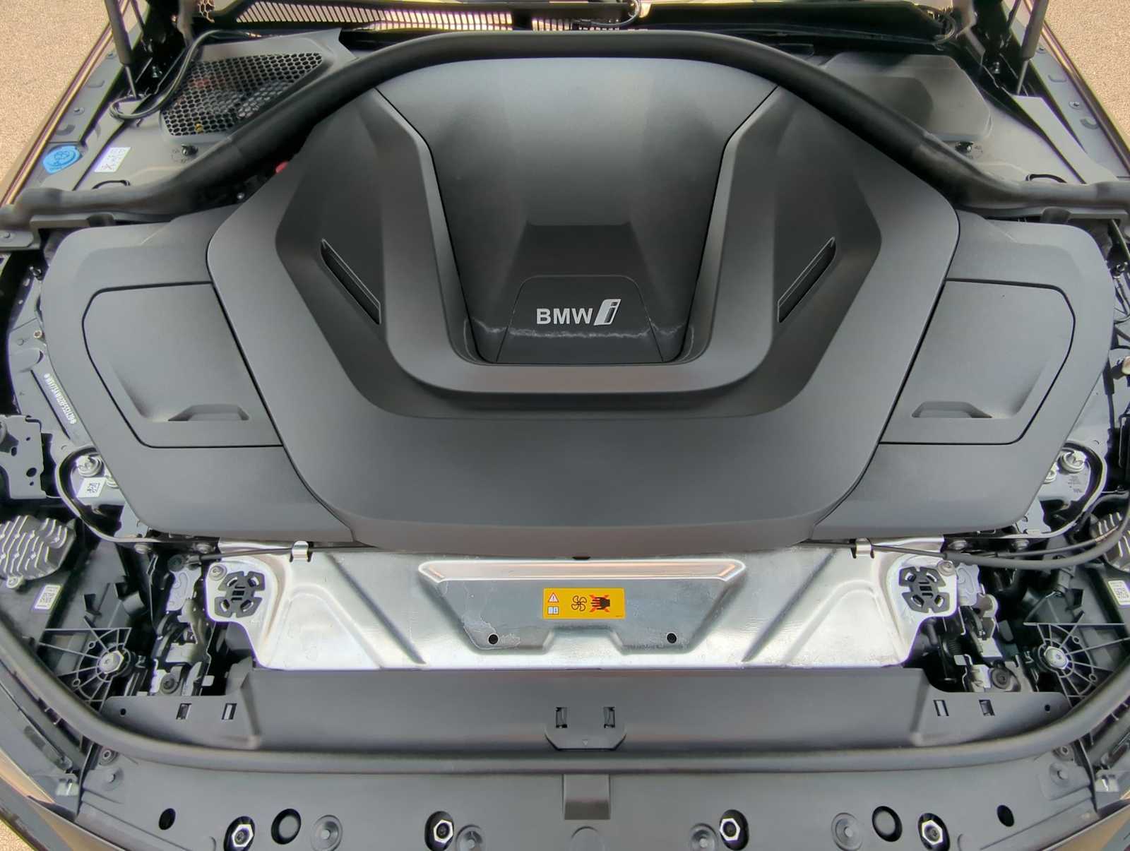 2024 BMW i4 eDrive40 14