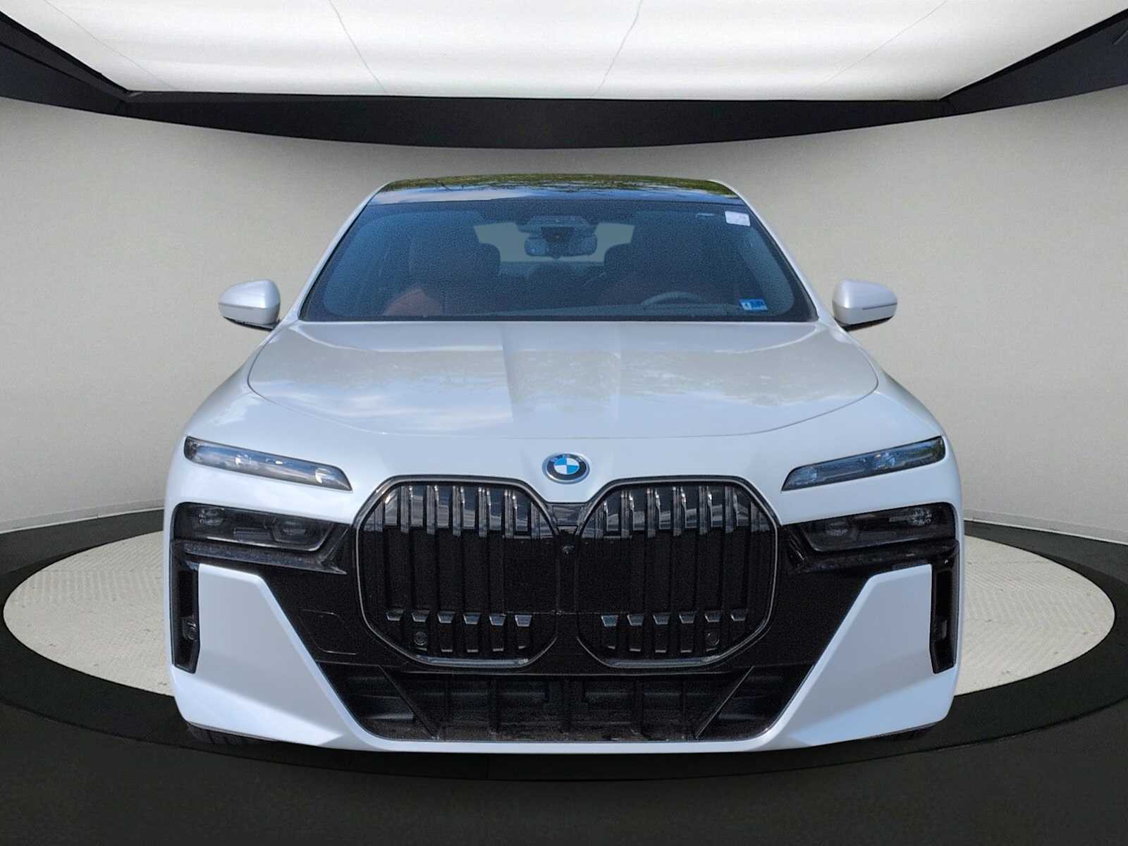 Thumbnail: 2026 BMW i7 - 3