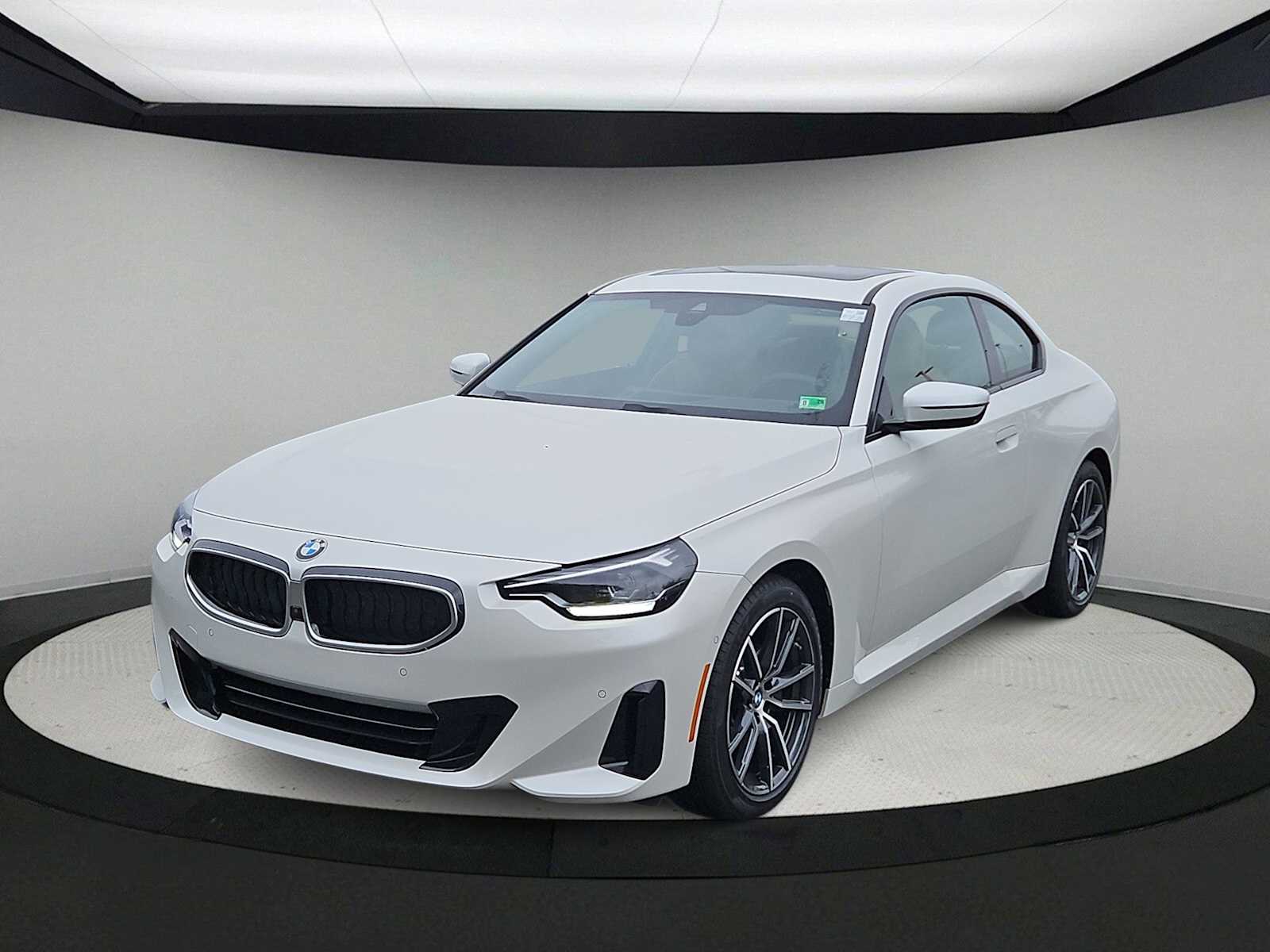 Thumbnail: 2025 BMW 2 Series - 4