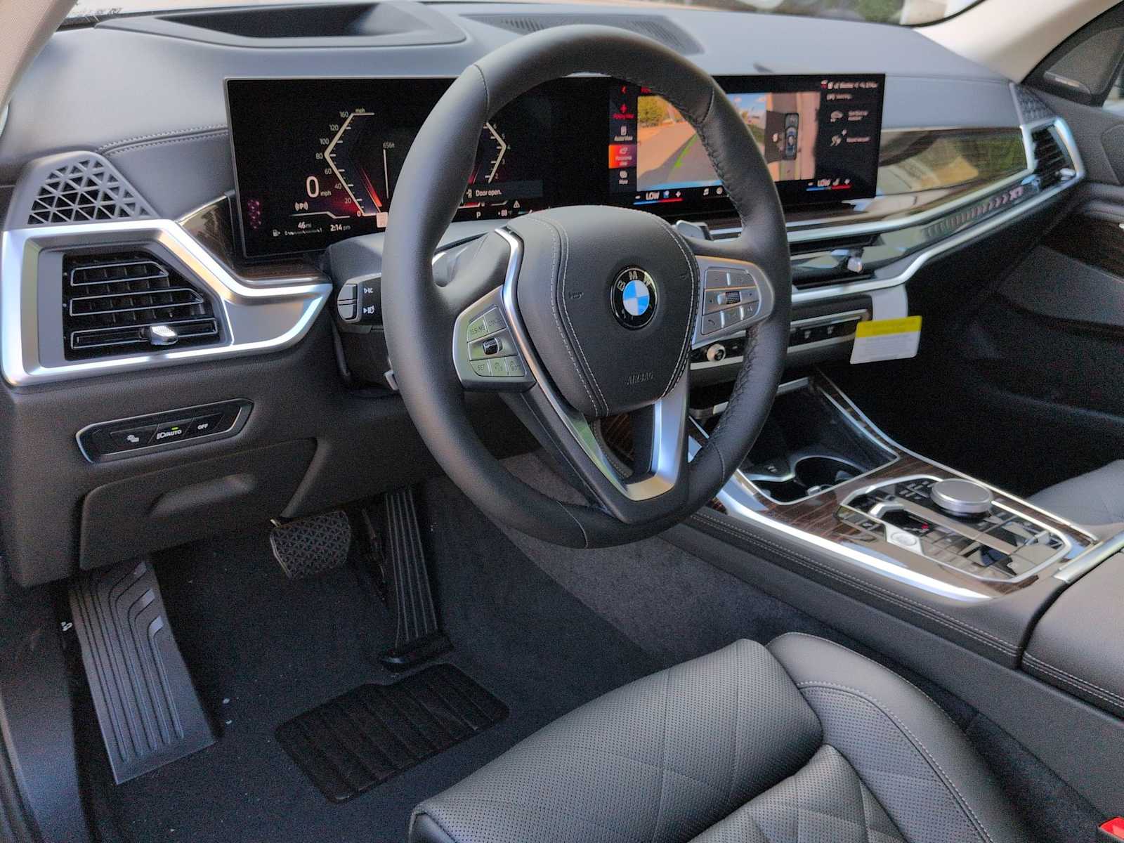 Thumbnail: 2026 BMW X7 - 10